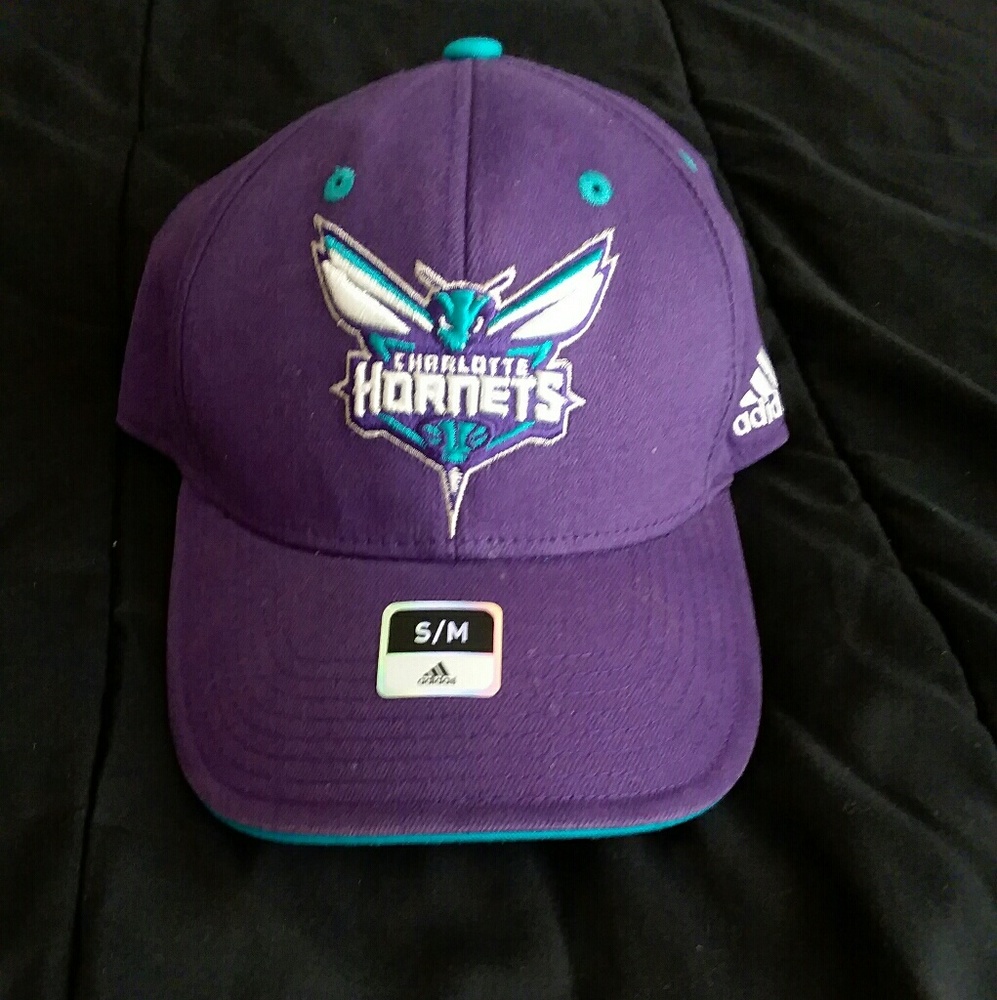 Adidas Charlotte hornets hat